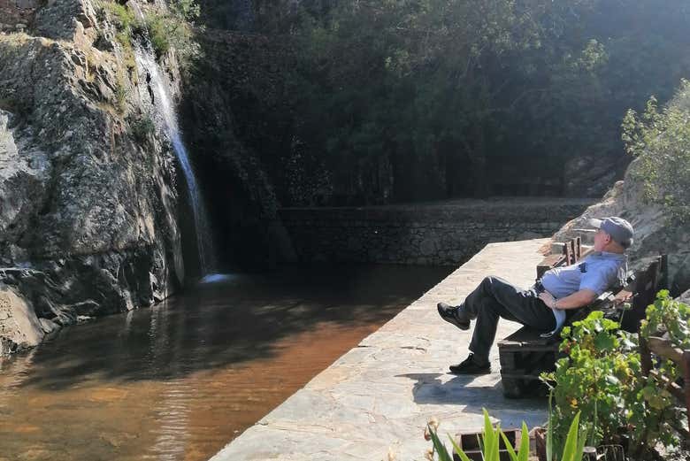 Contemplando los paisajes de Penha Garcia