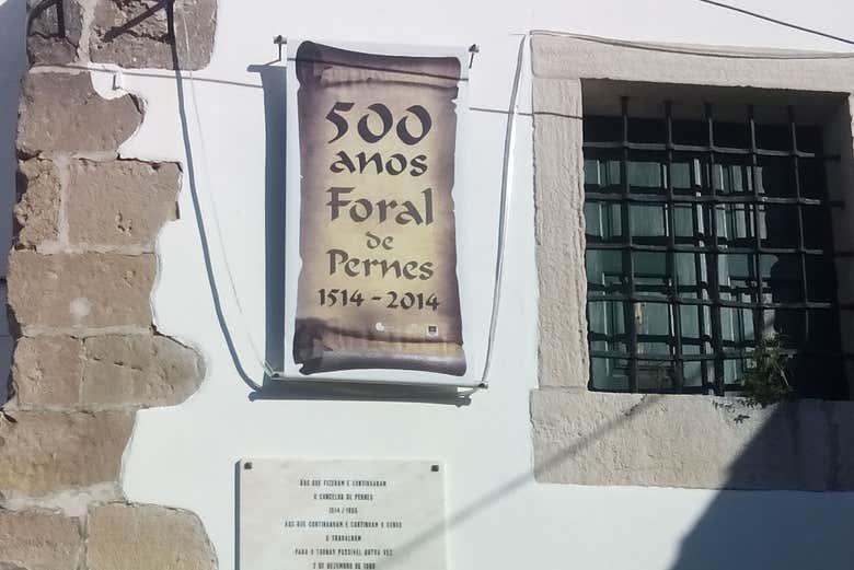 Uno degli edifici di Pernes