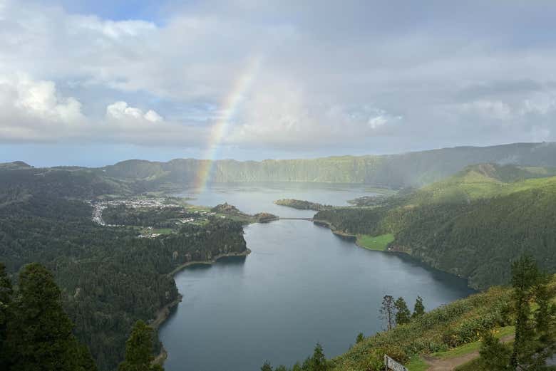Arcobaleno sul paesaggio di Sete Cidades