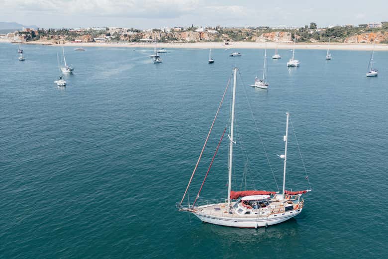 Zarpando desde la Marina de Portimão