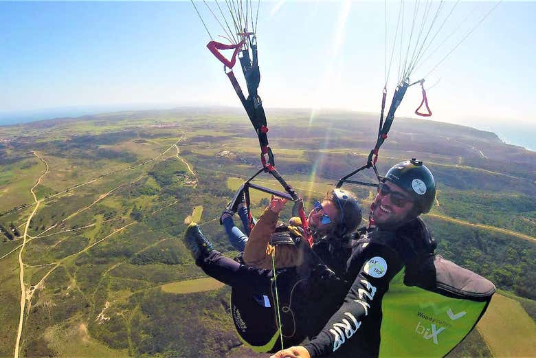 Vistas de pájaro desde el parapente