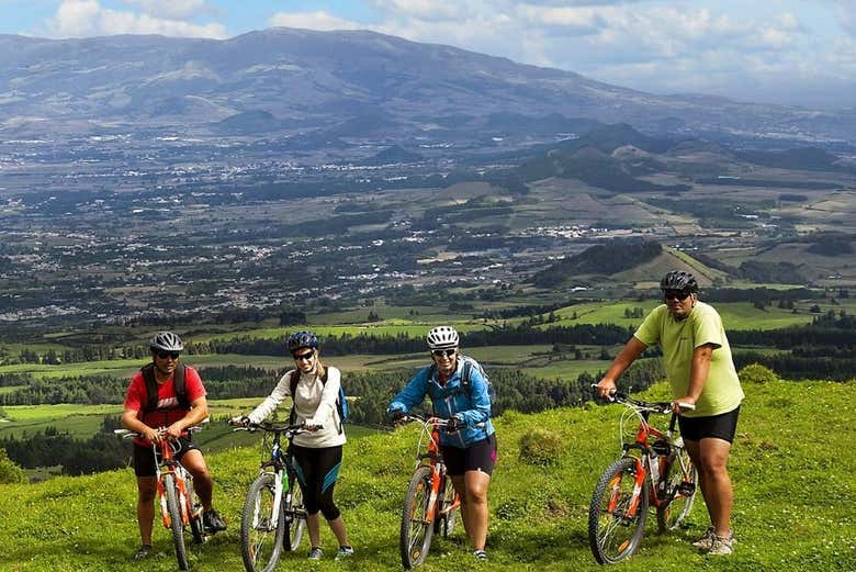 Disfrutando del alquiler de bicicleta