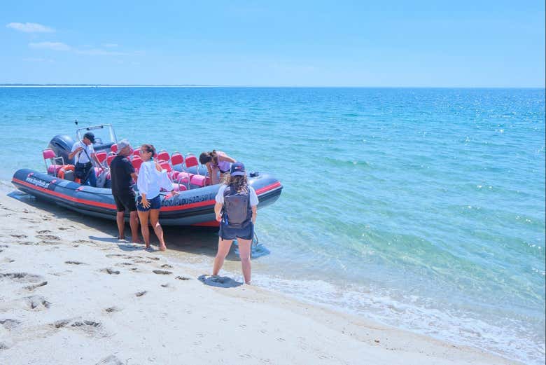 La lancha en la playa de Setúbal