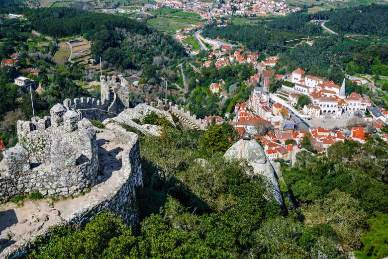 Sintra and the Castelo dos Mouros
