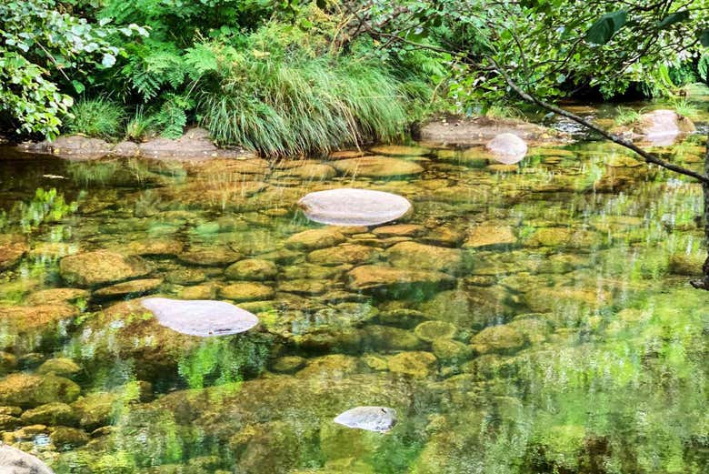 Le acque cristalline del fiume Vez