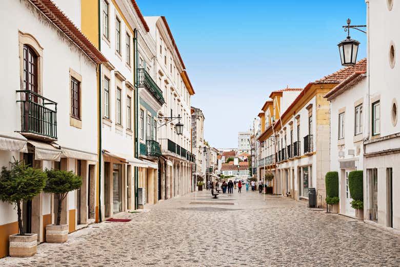 Les belles rues du centre historique de Tomar