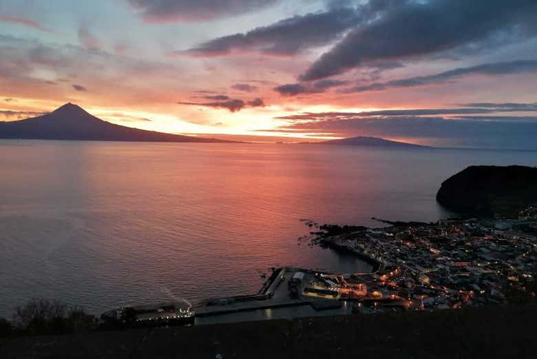 Les couleurs du coucher de soleil à São Jorge