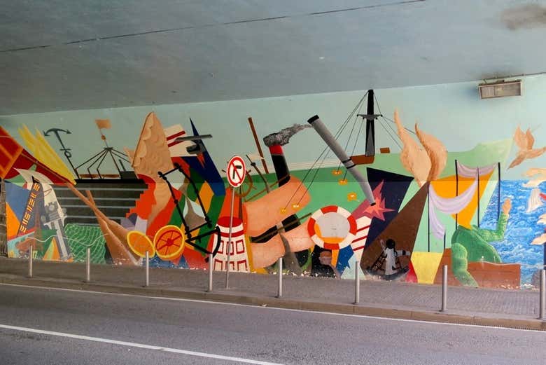 Un colorido mural en Viana do Castelo