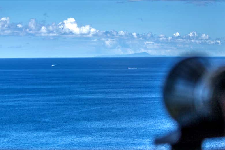 Vistas desde los prismáticos del océano