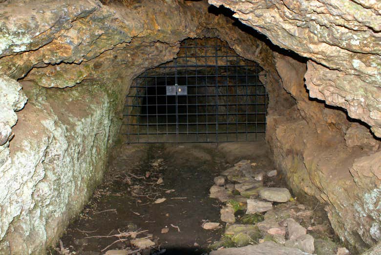 Gruta mineira de Tresminas