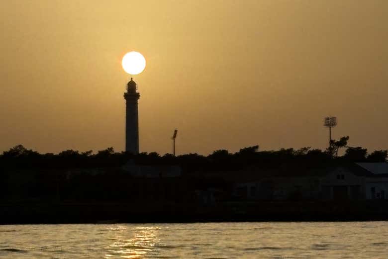 Sunset views over the iconic lighthouse of Vila Real de Santo An
