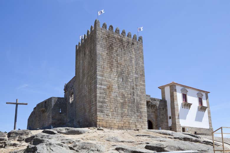 Admirando el castillo de Belmonte