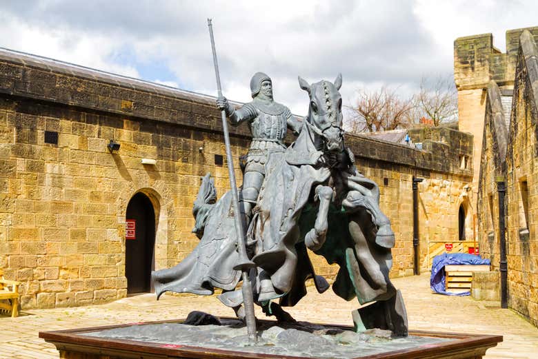 Estatua de Sir Henry Percy