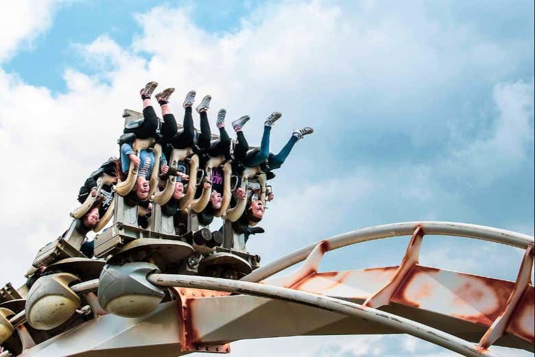 Montaña rusa en Alton Towers