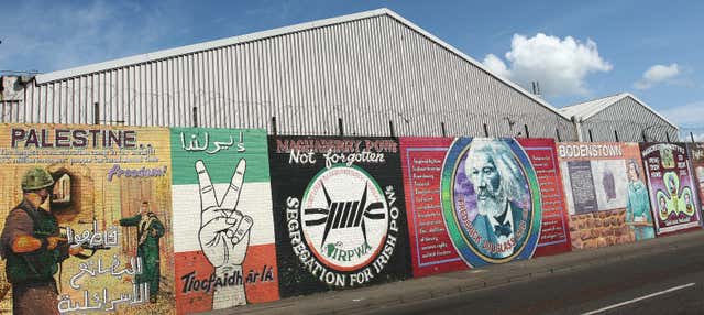 Free tour por el Belfast político