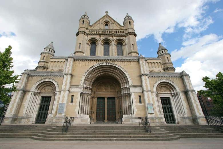 Fachada de la catedral de Belfast