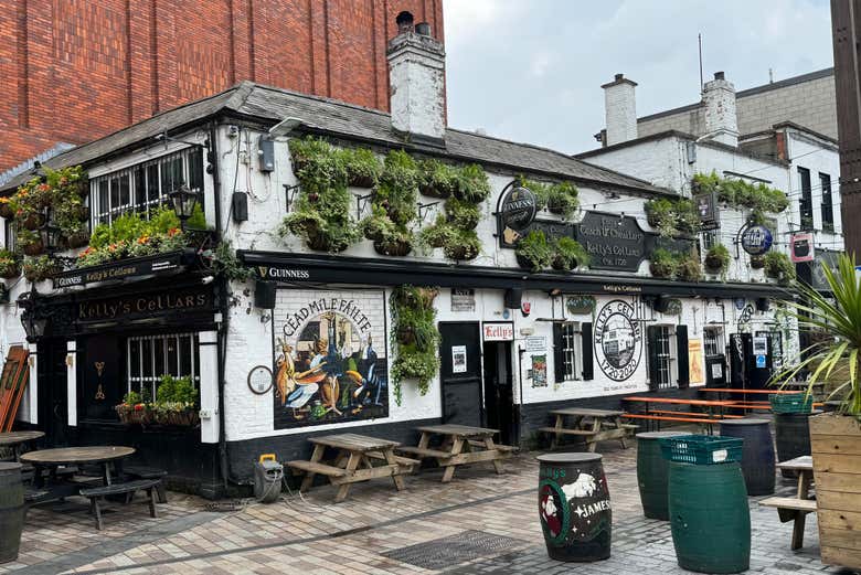 Kelly's Cellars, uno de los pubs más antiguos