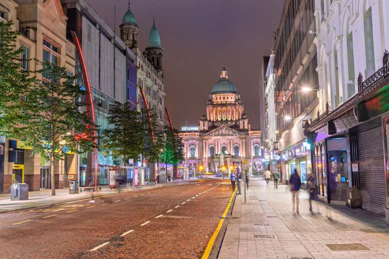 Belfast di sera