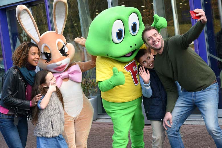 Rencontrez les personnages amusants du Cadbury World