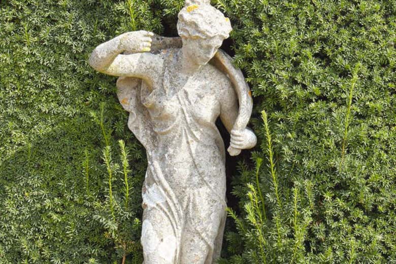L'une des sculptures des jardins
