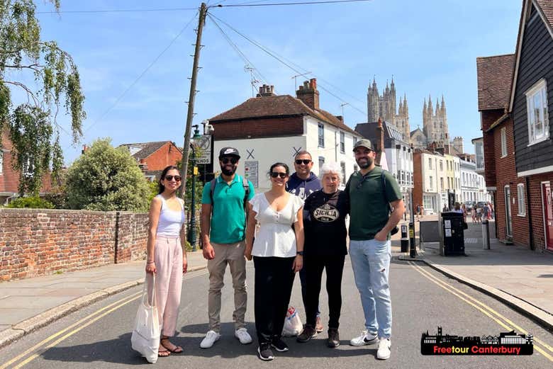 Marlowe Theatre con vista a la catedral