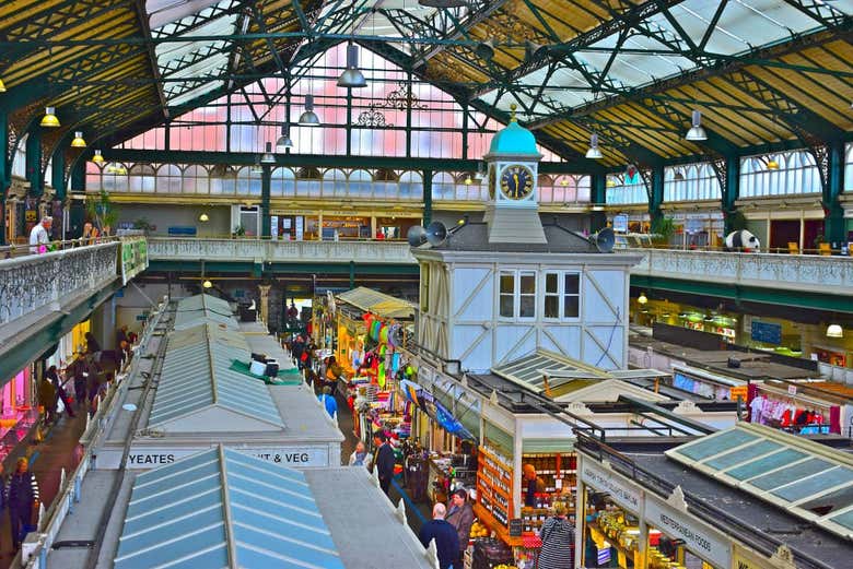 Interior del Mercado de Cardiff