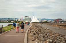 Tour por la bahía de Cardiff + St. Fagans y Catedral de Llandaff
