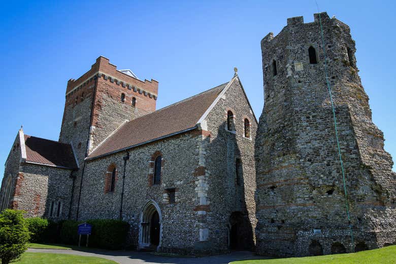 L'église St Mary, dans le parc du château de Dover