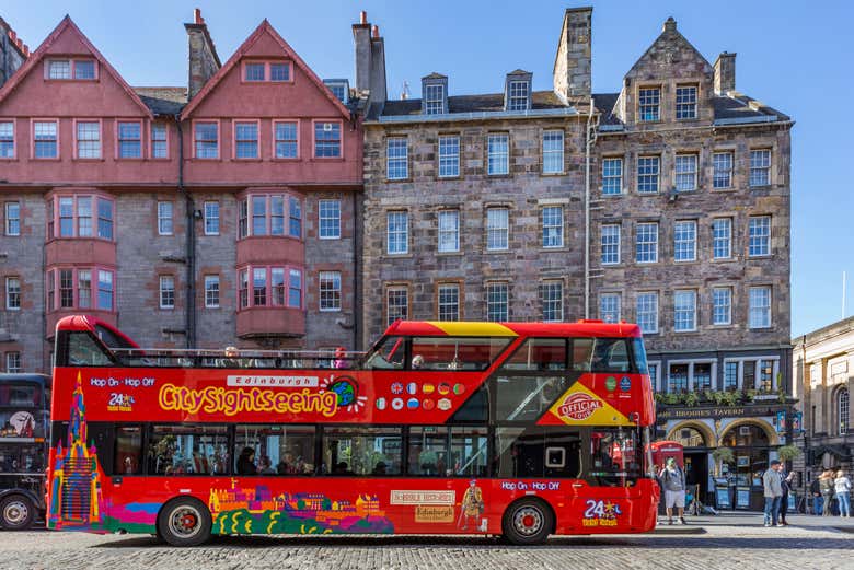 Tourist bus