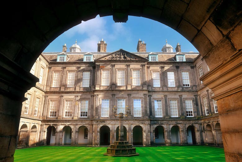 Il cprtile di Holyroodhouse