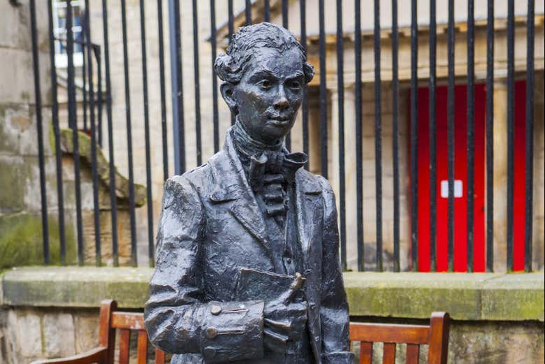Statue de Robert Fergusson