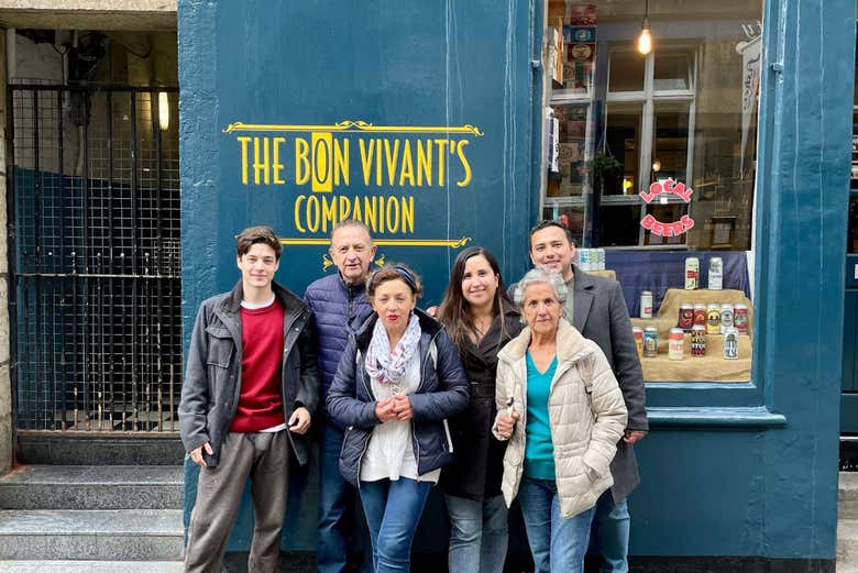 Tour de cata de whisky en Edimburgo