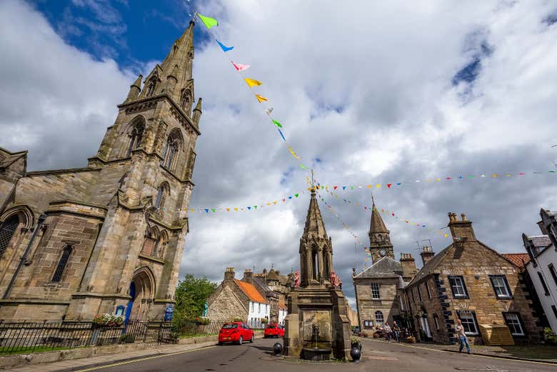Falkland, chamada de Inverness na série Outlander