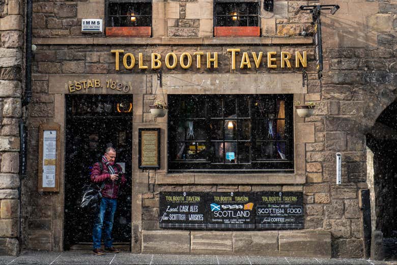 Tolbooth Tavern