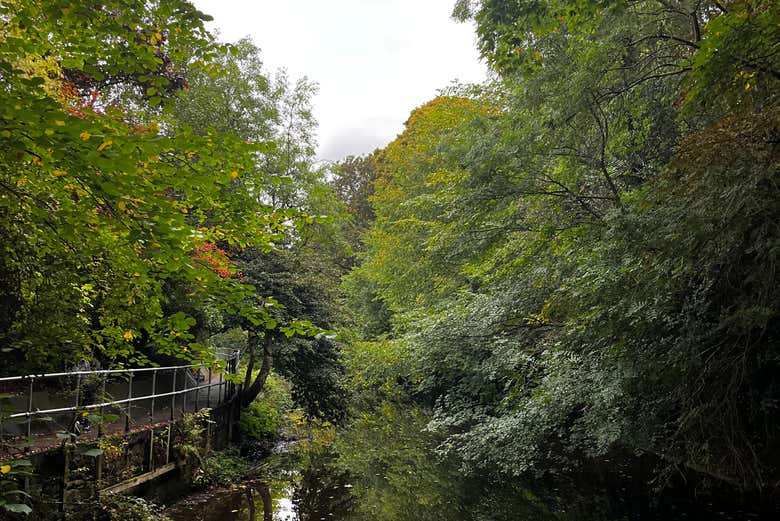 Río Water of Leith a su paso por Dean Village