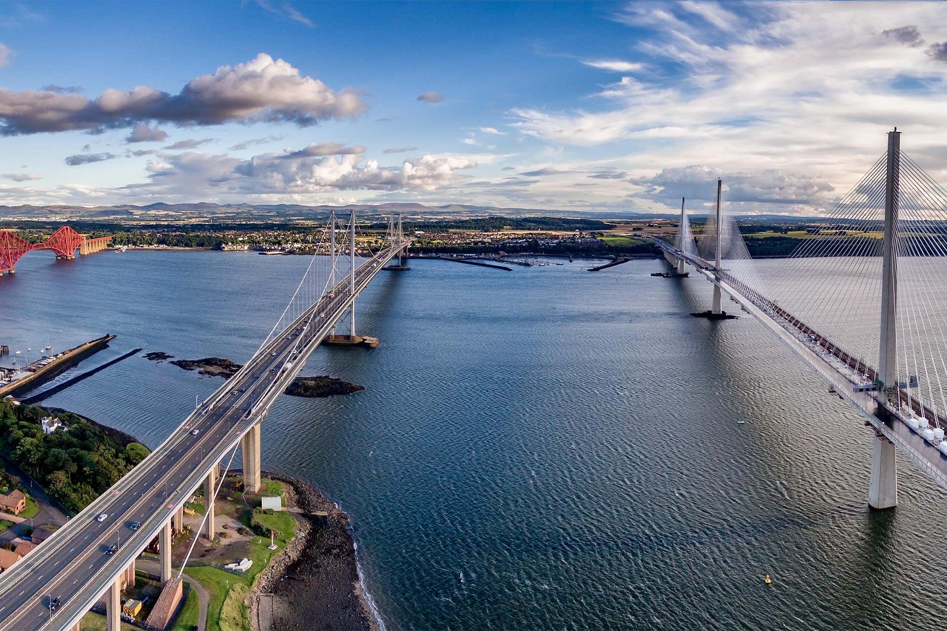 Paseo en barco por los puentes del Forth