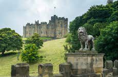 Excursión a los castillos ingleses de Alnwick y Bamburgh