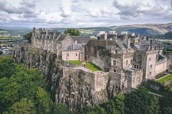 Loch Lomond, The Trossachs & Stirling Castle Day Trip