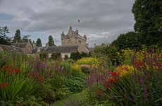 Cairngorms National Park, Clava Cairns & Cawdor Castle Day Trip