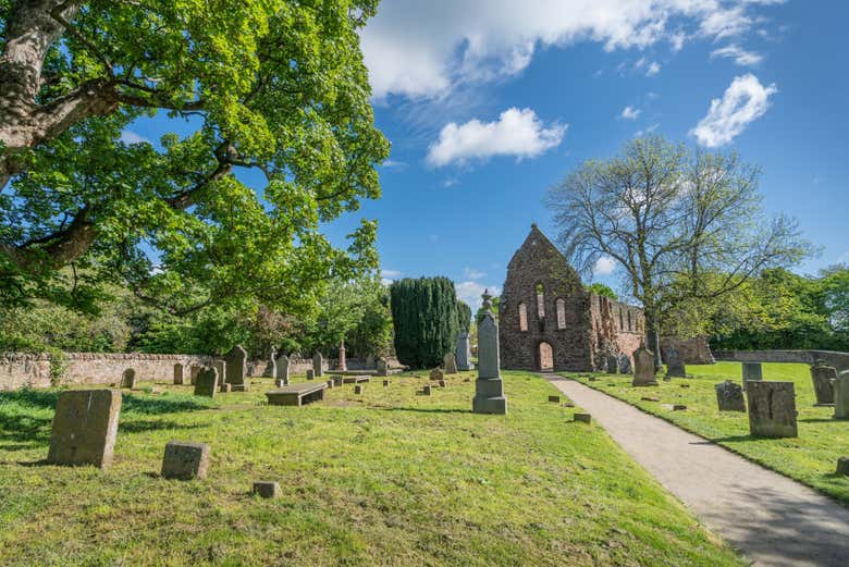 Descubriréis las ruinas históricas de Beauly Priory