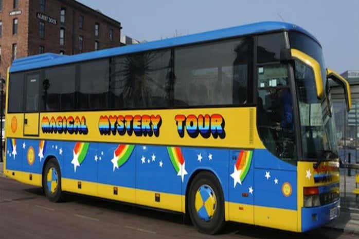 Autobús turístico Magical Mistery Tour