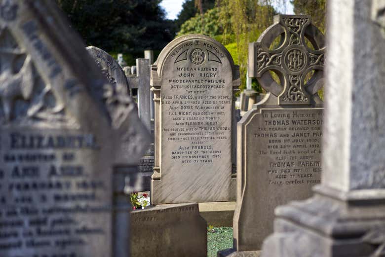 La tumba de Eleanor Rigby
