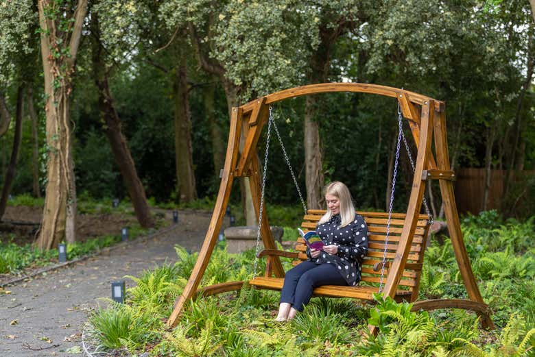 Relajándonos en los jardines