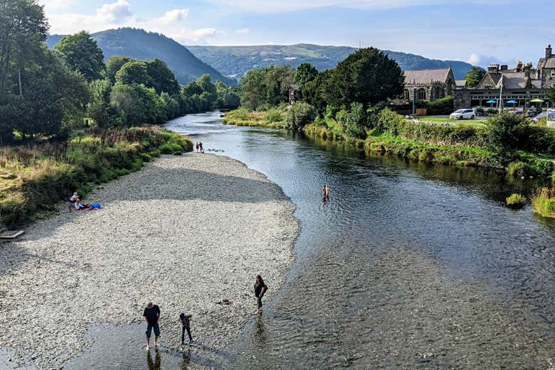 Podremos meternos en el río Conwy