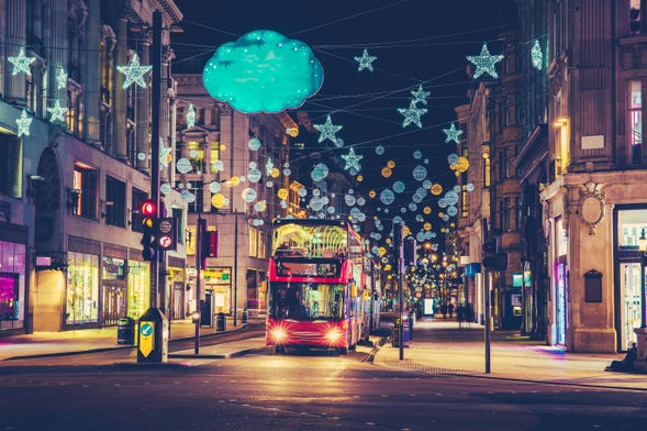 London Christmas Lights Sightseeing Tour