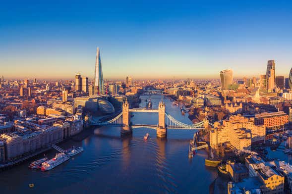 Thames Sunset Sightseeing Cruise