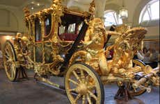 Entrada a The Royal Mews