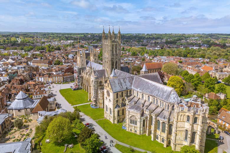 La Cattedrale di Canterbury vista dall'alto