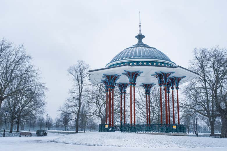 Learn urban legends like Springheeled Jack at his first sighting