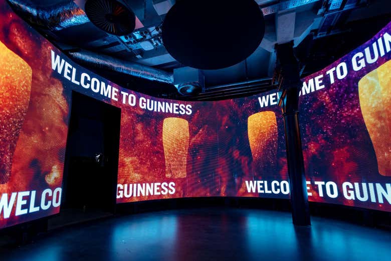 Conhecendo a história da cerveja Guinness em Londres